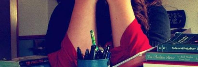 تحذير.. إشارات تؤكد ان عملك يضر بصحتك