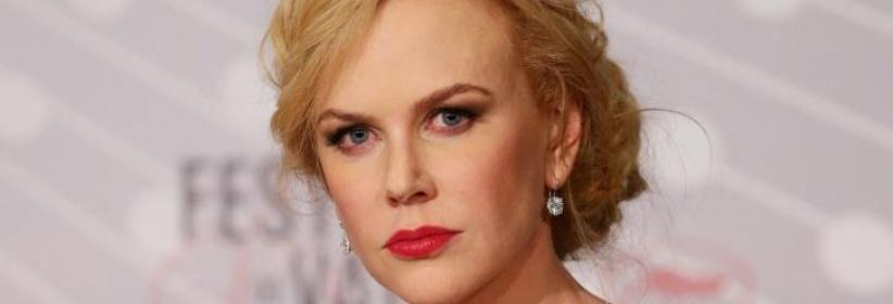 مجلات تستخدم نجمات هوليوود لـ