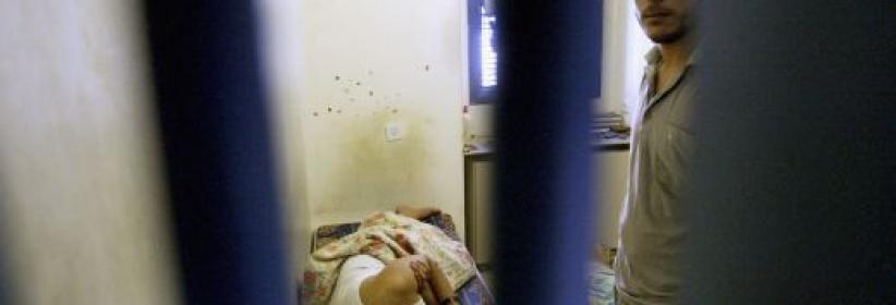 هيئة الأسرى: سجانو 