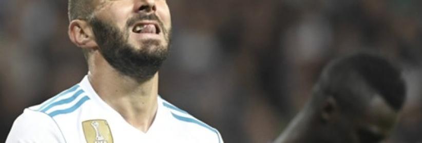 بنزيمة يرد على سخرية لينكر