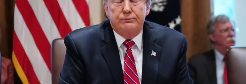 ترامب يدرس تخفيف العقوبات على روسيا بسبب النفط ويرفض مساعدة بوتين بشأن إيران