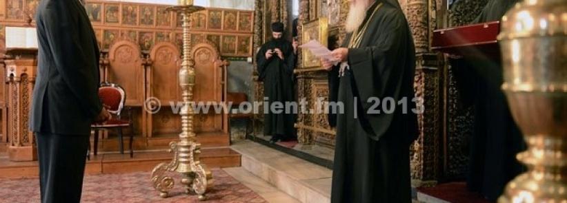 ماهو مضمون الرسالة التي سُلمت لاوباما داخل كنيسة المهد؟