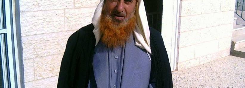 وفاة إمام مسجد الدهيشة الكبير الشيخ محمد قراقع