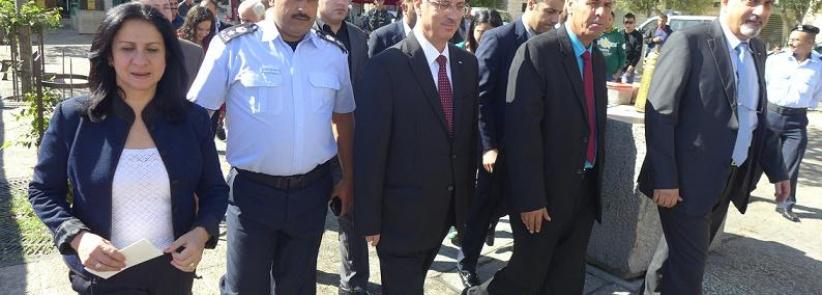 الشرطة تشارك بفعاليات مهرجان قطف الزيتون الثالث عشر في بيت لحم