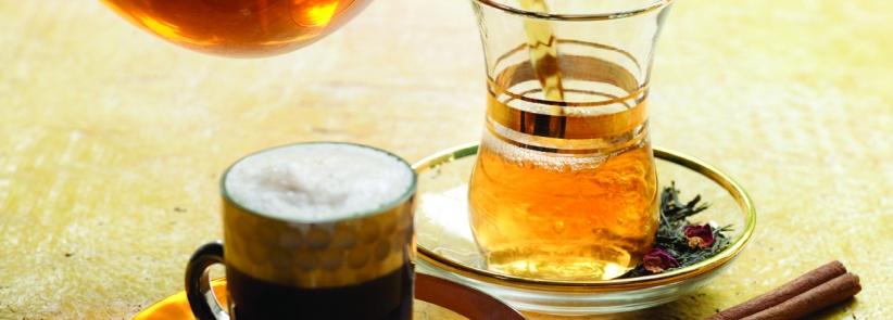 القهوة والشاى يكافحان مرض آلزهايمر