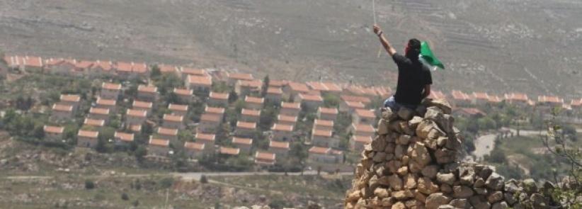 مصادرة 180 دونما لصالح مستوطنة عوفرا