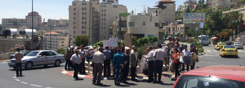 نقابة الموظفين في بيت لحم تنظم وقفات تضامنية مع الأسرى