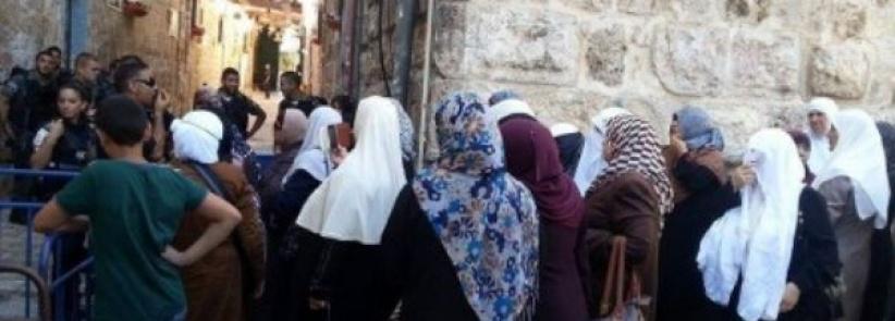 استمرار منع النساء من دخول الأقصى