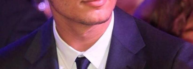 بالصور : محمد عساف أفضل مطرب شاب للعام 2014