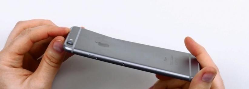 صور : هاتف “آيفون 6 بلس” يُعاني من انحناء لدى وضعه في الجيبة لفترة طويلة