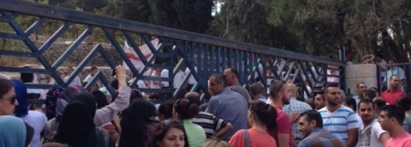 صور : اعتصام امام مدرسة طاليثا قومي