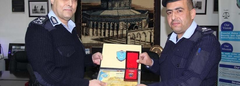 تعيين المقدم لؤي ارزيقات ناطقا بسام الشرطة الفلسطينية