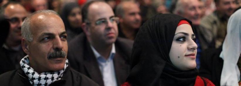 بالصور: الشاعر المصري هشام الجخ يحي أمسية شعرية في بيت لحم