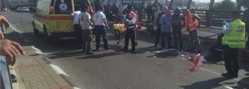 فيديو: طعن جندي إسرائيلي وإصابته خطيرة في تل أبيب