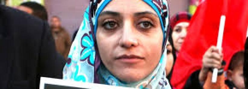 بالصور: اصابة 5 طالبات بانهيار منصة تخريج في مدرسة بالقدس