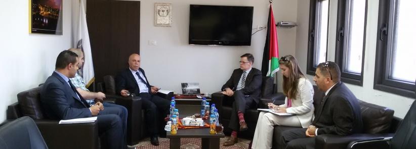 النائب العام لدولة فلسطين يجتمع مع السيد شون بويد مدير عام برنامج المساعدات في الضفة الغربية وقطاع غزة بوزارة الخارجية الكندية