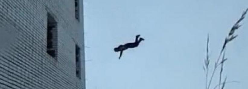 مصرع طفل سقط من الطابق الخامس في الخليل