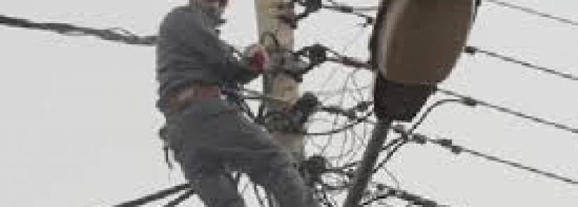 تصرف خاطئ يقطع الكهرباء عن غرب نابلس