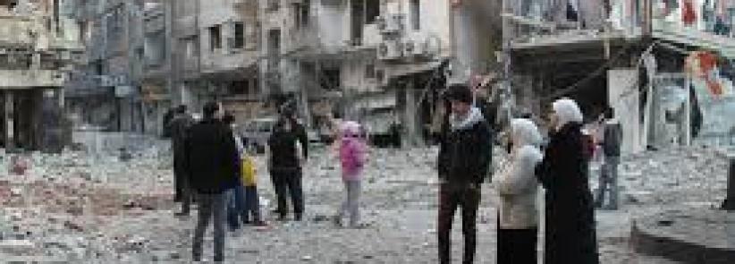 قصف 3 مخيمات فلسطينية بسورية بالبراميل المتفجرة