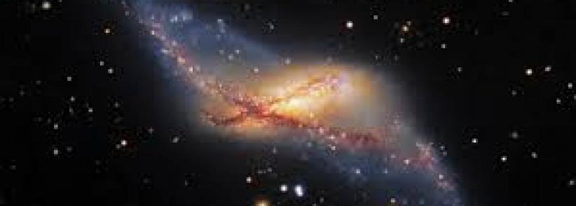 علماء الفلك: ثقب أسود ضخم يستيقظ بمجرة مجاورة