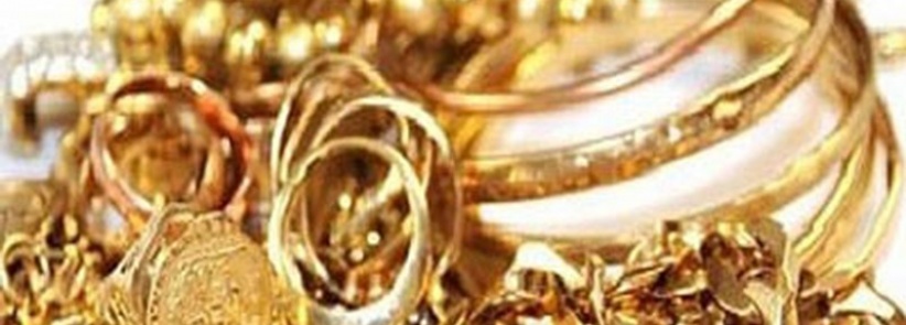 فرحة التوجيهي تكلف عائلة 17 الف شيكل و50 غرام ذهب