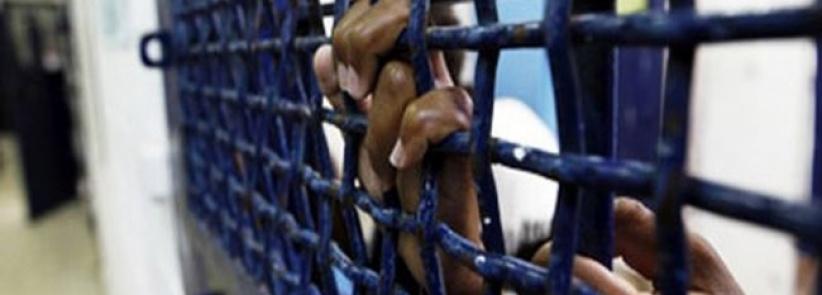 أربعة أسرى يواصلون اضرابهم عن الطعام وسط تدهور اوضاعهم الصحية