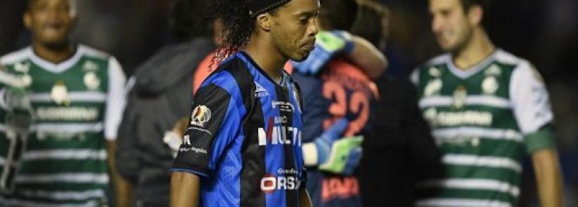 رونالدينيو يتعاقد مع فلومينيسي البرازيلي