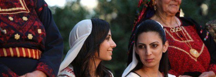 توصيات الديوان الثقافي الساحوري وبلدية بيت ساحور والمشاركون في ندوة 