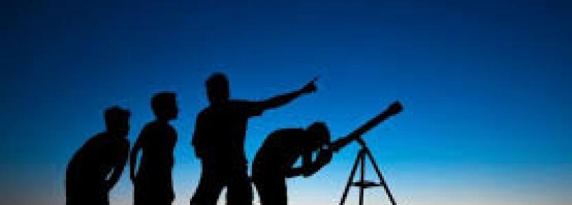 المشروع الاسلامي: رؤية الهلال الخميس غير ممكنة بالعين المجردة والتلسكوب