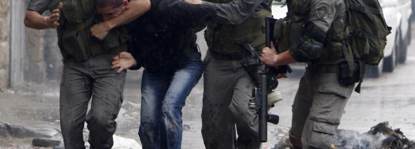 الاحتلال يعتقل مواطنا من نابلس