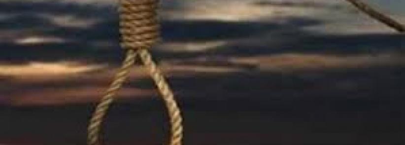 حاج يشنق نفسه بملابس الإحرام داخل منى!!!