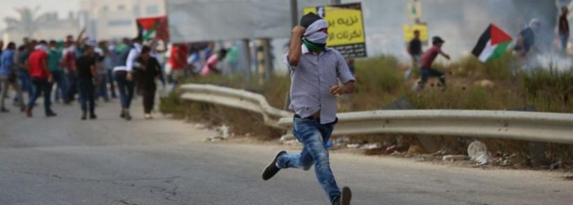 إصابة خطيرة و3 متوسطة في المواجهات مع جنود الاحتلال قرب 