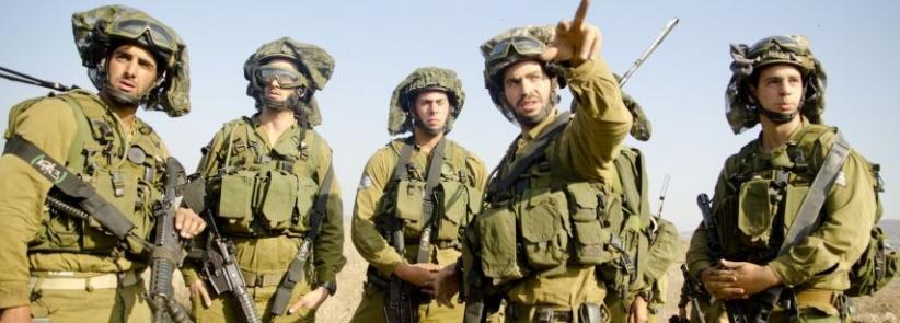 الاحتلال يداهم منازل منفذي عملية 