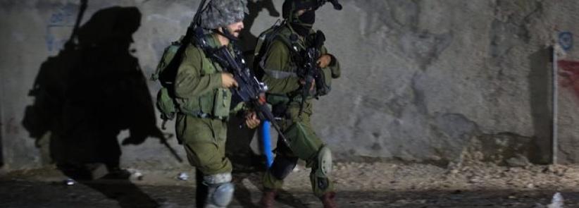 الاحتلال يقتحم قرية رابا ويفتش عدة منازل