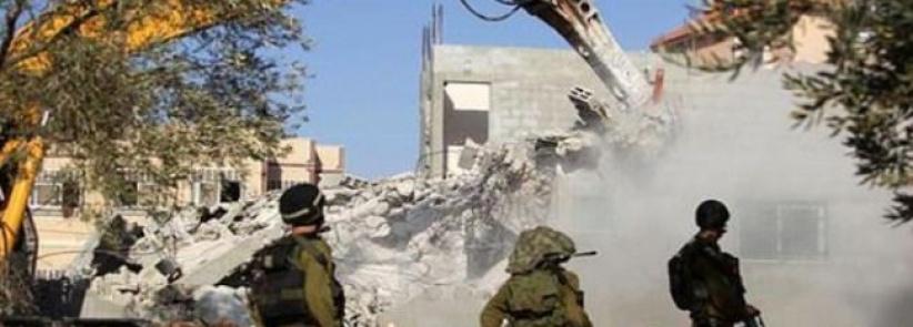 الاحتلال يأمر بهدم منزل المواطن محمد أبو جمل في القدس