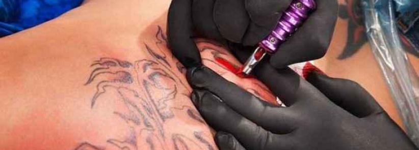 هذا ما يفعله 'التاتو' بالجسم بعد ١٥ عامًا