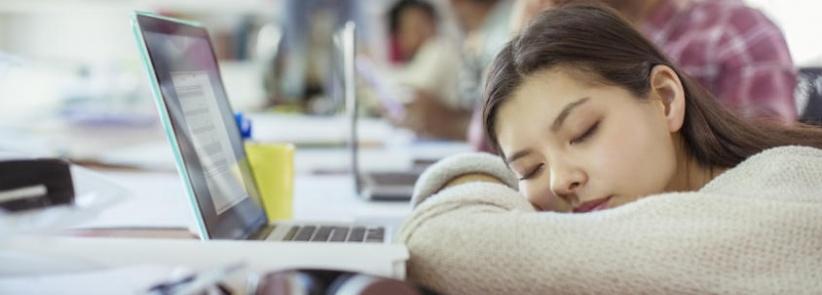 كم يزيد وزنك أسبوعيا عند الحرمان من النوم؟