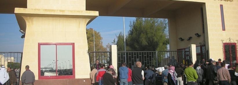 السلطة تتسلم معابر قطاع غزة