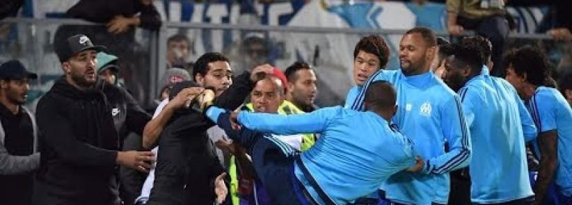 شاهد- لحظة الغضب التي حوّلت لاعباً شهيراً لمصارع