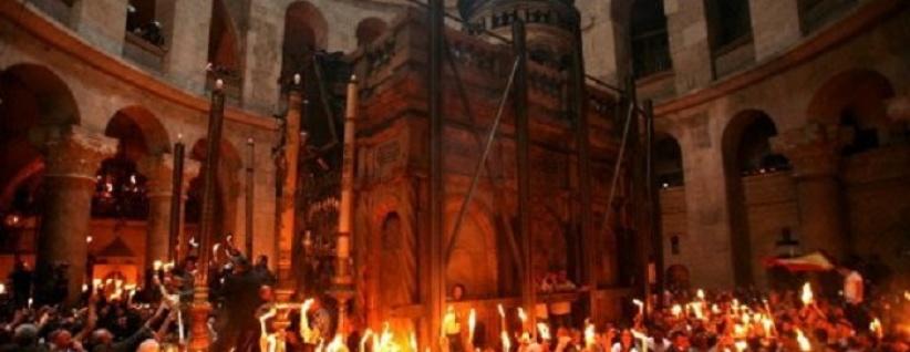 دلياني: الاحتلال يحاصر كنيسة القيامة فجر عيد سبت النور