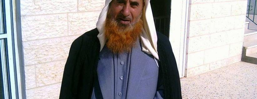 وفاة إمام مسجد الدهيشة الكبير الشيخ محمد قراقع