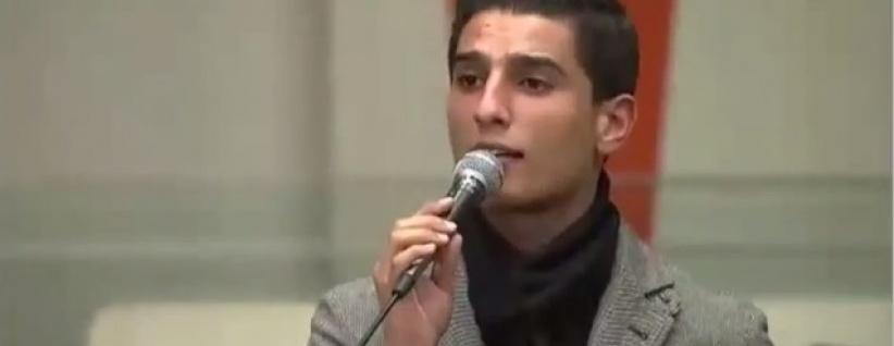 بالفيديو : محمد عساف يعلي الكوفية داخل مقر الامم المتحدة