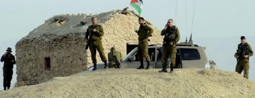 الاحتلال يحتجز طاقما طبيا من الإغاثة الطبية اثناء الدخول لعين حجلة