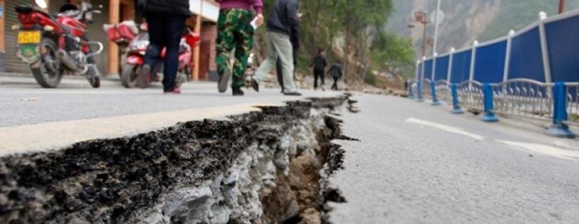 ارتفاع حصيلة ضحايا زلزال الصين الى 589 قتيلا