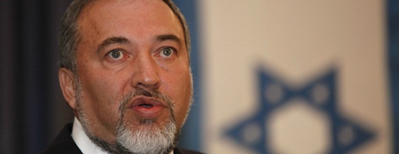 ليبرمان: انا ونواب حزبي لا ندعو للسيطرة على الاقصى