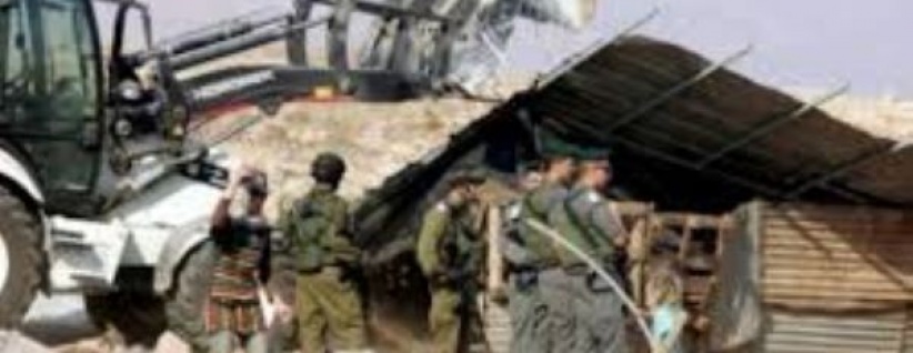 بيت لحم: الاحتلال يخطر بهدم 'بركس' وإيقاف البناء بثلاثة منازل