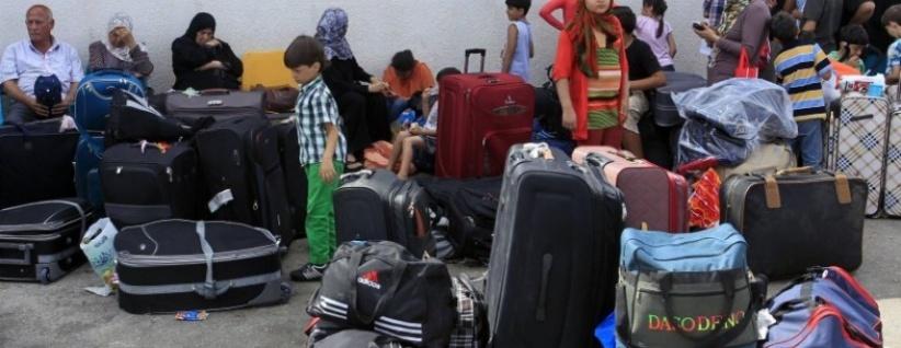 فتح معبر رفح للعالقين في الجانب المصري