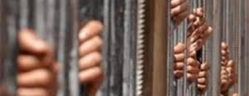 مصلحة سجون الاحتلال ترفض مطالب أسرى 'عيادة سجن الرملة'