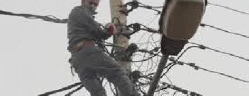 تصرف خاطئ يقطع الكهرباء عن غرب نابلس