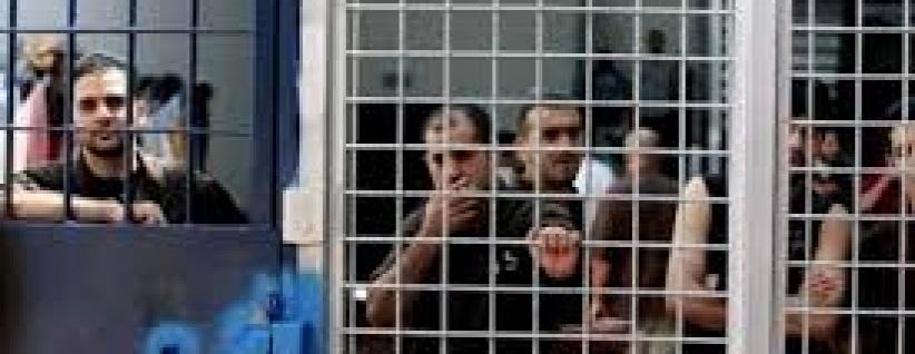 الاحتلال يمدد توقيف تسعة مقدسيين